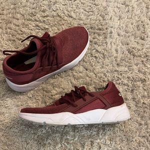 Size 8 Champion sneakers with memory foam soles.